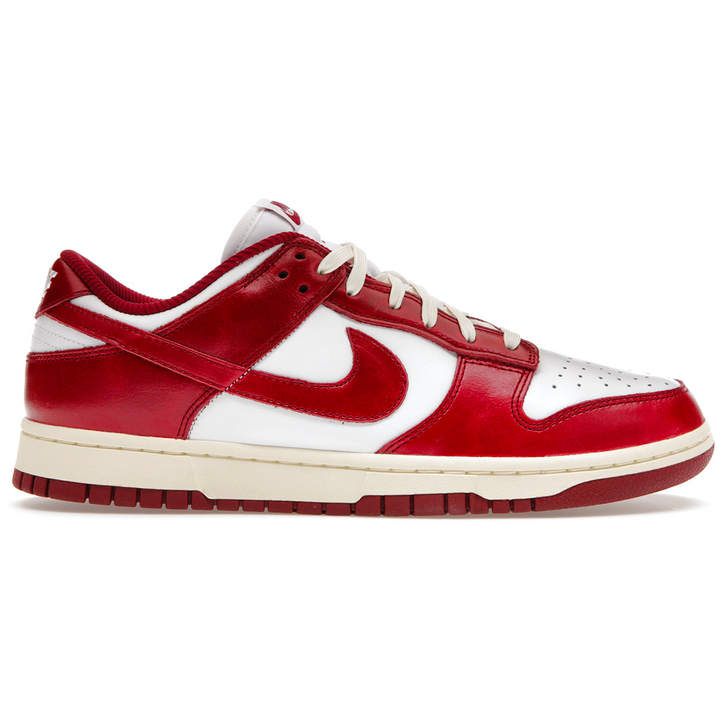 W Dunk Low "Vintage Red"